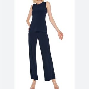 Henri Bendel Vintage 2-piece Pant Suit Black 100% Rayon Size Small Made in Italy